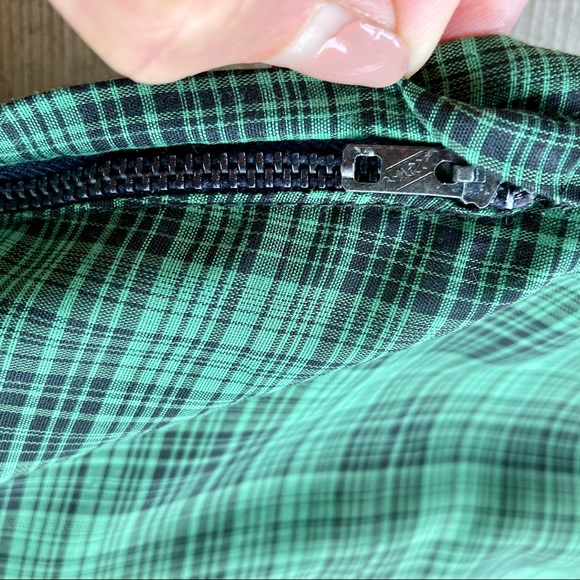 Vintage Dress in Green & Black Plaid by ILGWU - Picture 5 of 6